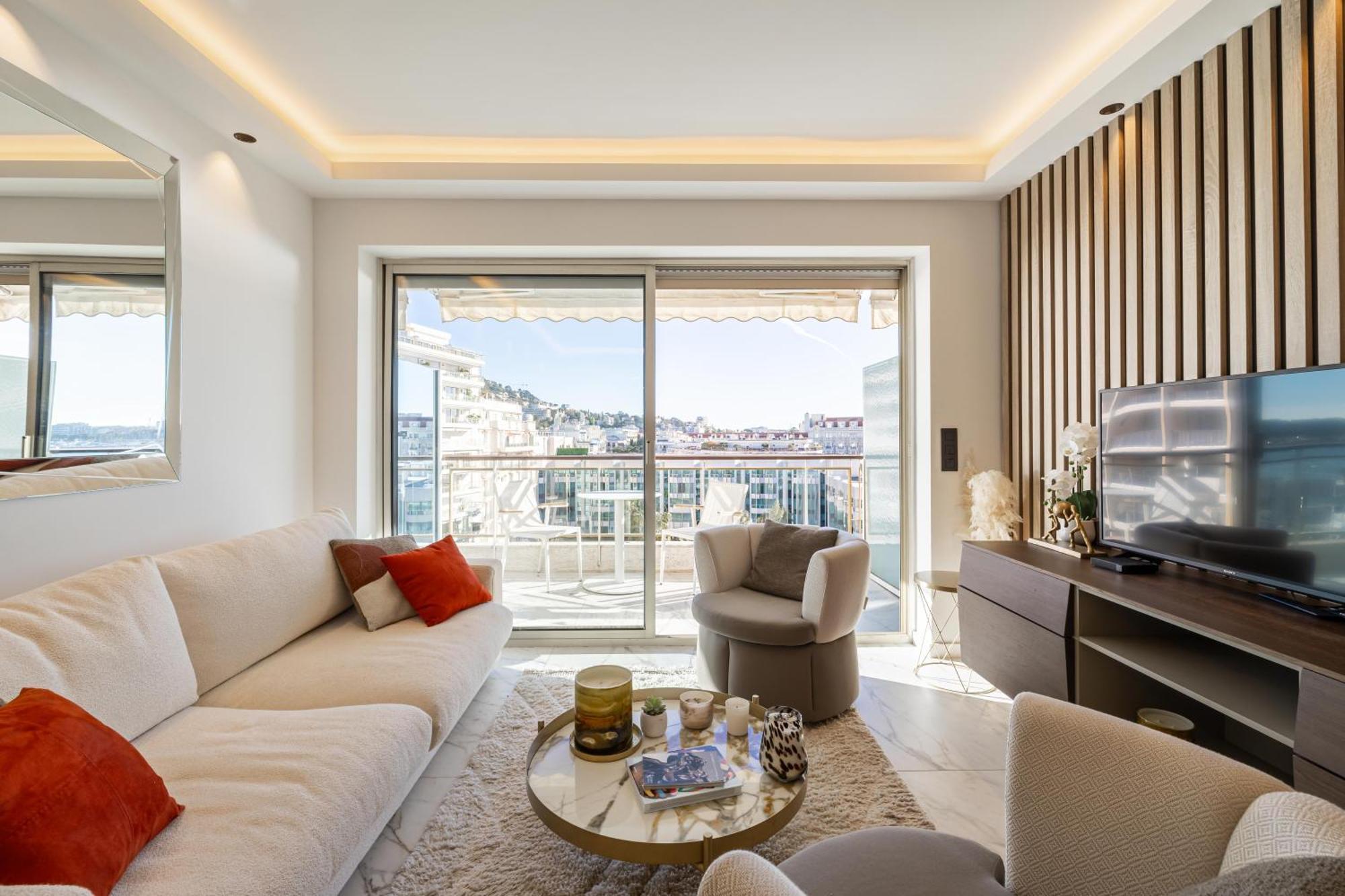 Appartements Croisette Grand Hotel คานส์ ภายนอก รูปภาพ