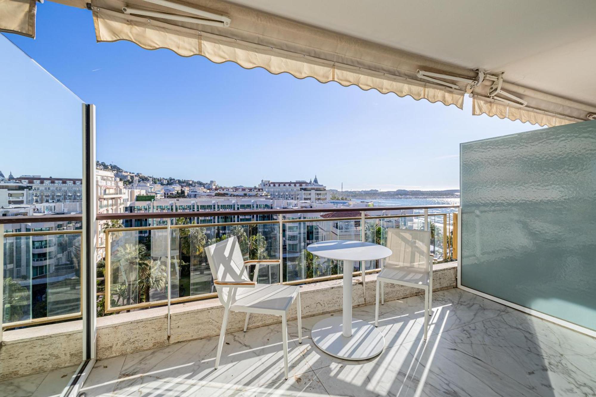 Appartements Croisette Grand Hotel คานส์ ภายนอก รูปภาพ